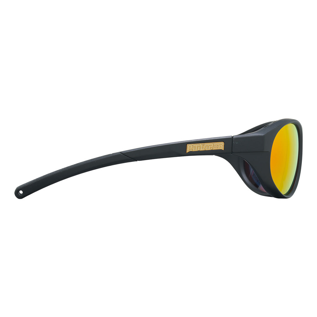 Altimeter_exec_hdpv_polarized_red_product_4_right