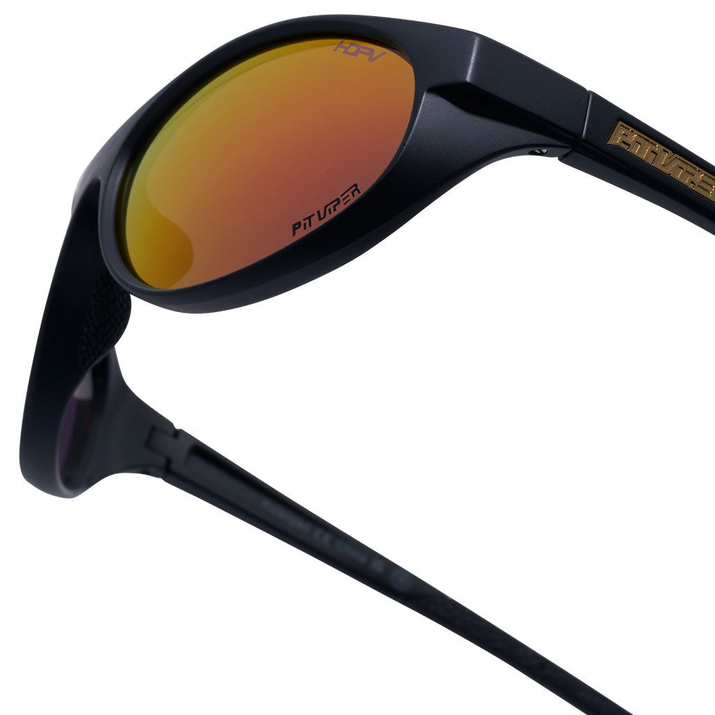 Altimeter_exec_hdpv_polarized_red_product_8_detail