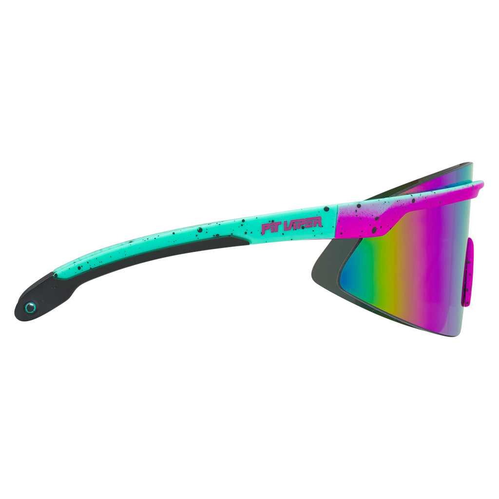 Skysurfer_artificial_product_.4_right_d8882194-3dd5-43e0-b79a-5ac1aa7cbec6