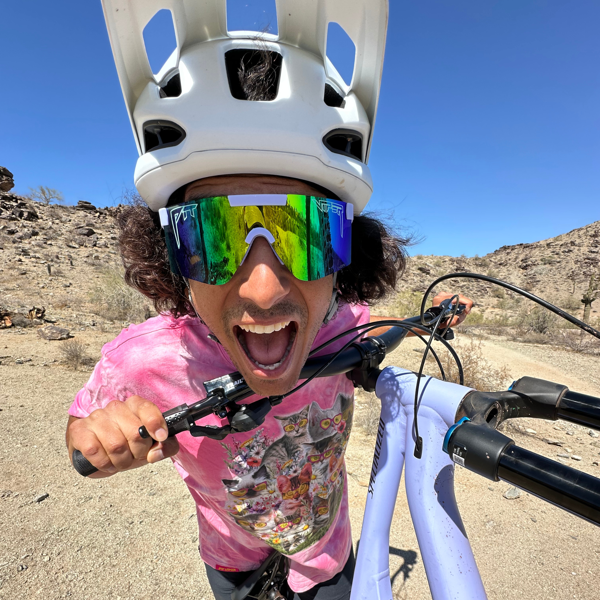 the_moontower_original_wide_hdpv_polarized_mo_bike_lifestyle